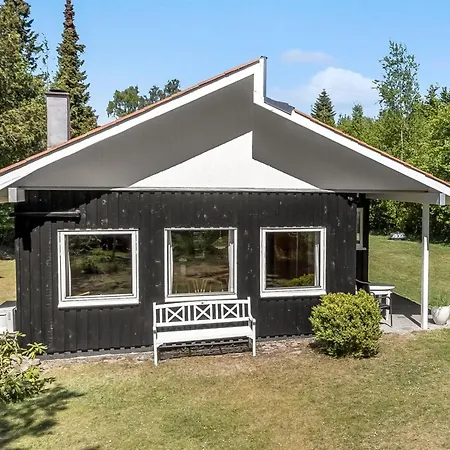 בית נופש Rustam - 600m From The Sea By Interhome Bøtø By